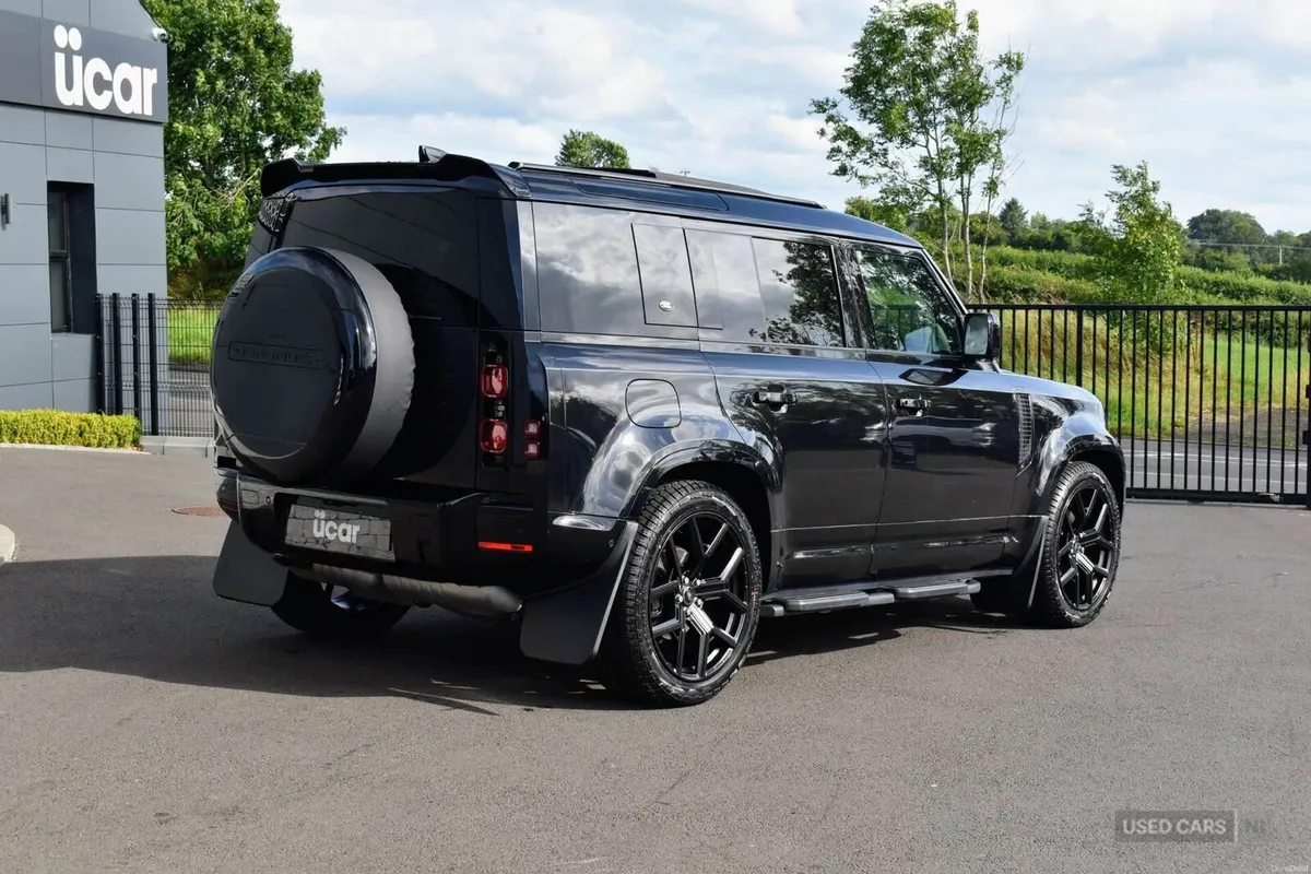 Land Rover Defender 3.0 Defender XS Edition D MHEV - Image 5