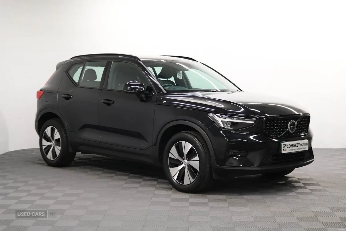 Volvo XC40 h T4 Plus - Image 1