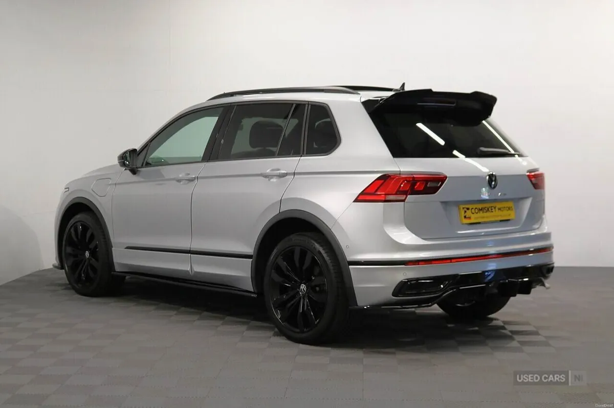 Volkswagen Tiguan TSI Black Edition - Image 4