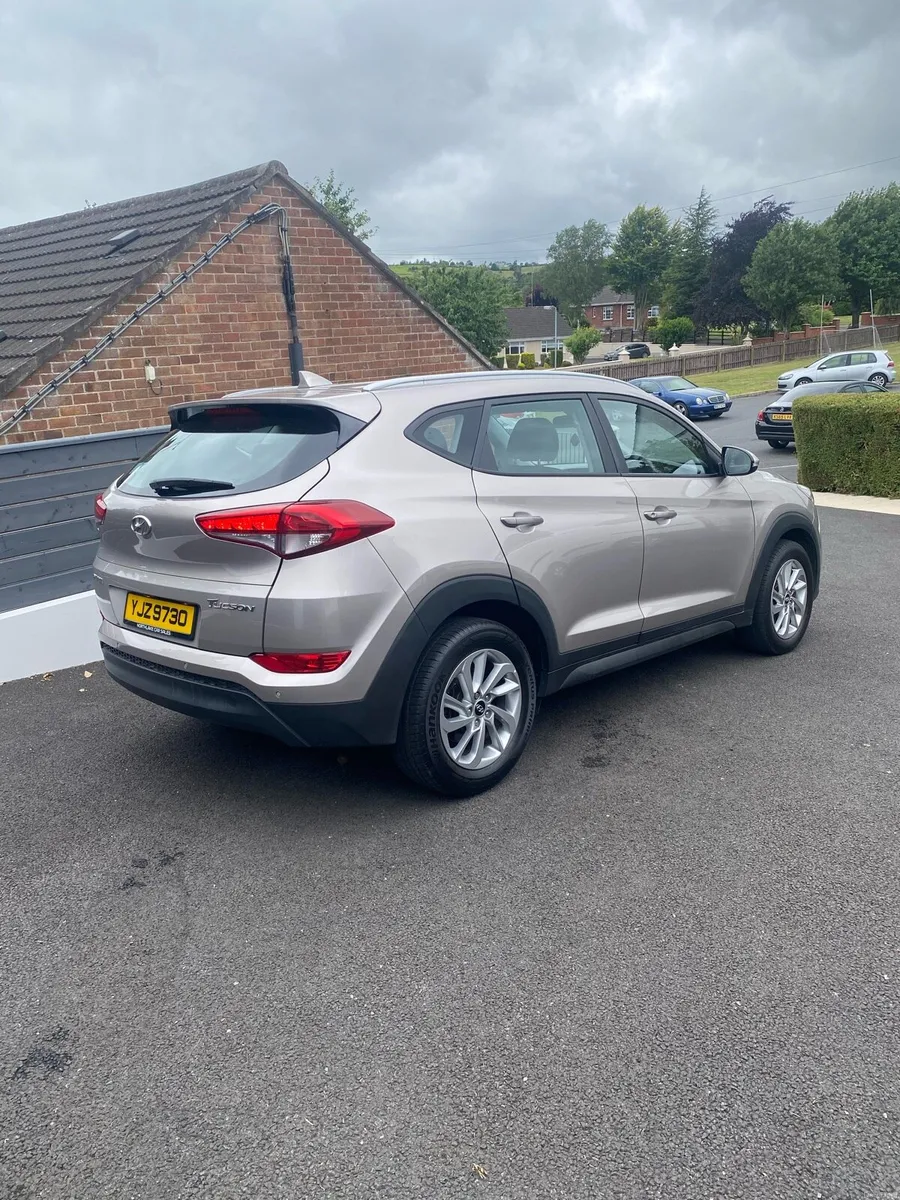 2016 Hyundai Tucson CRDI SE Nav Blue - Image 4