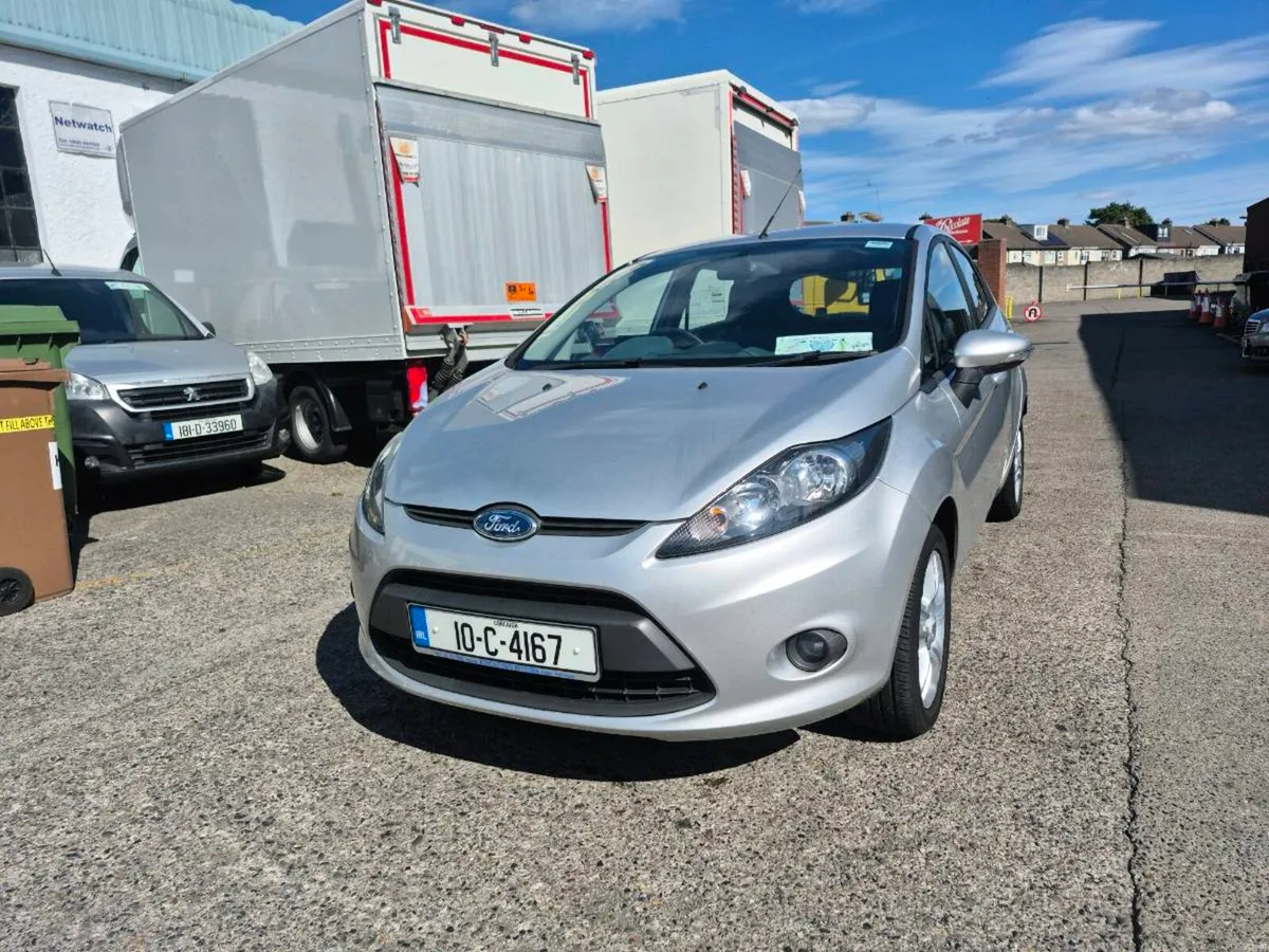Ford fiesta - Image 5
