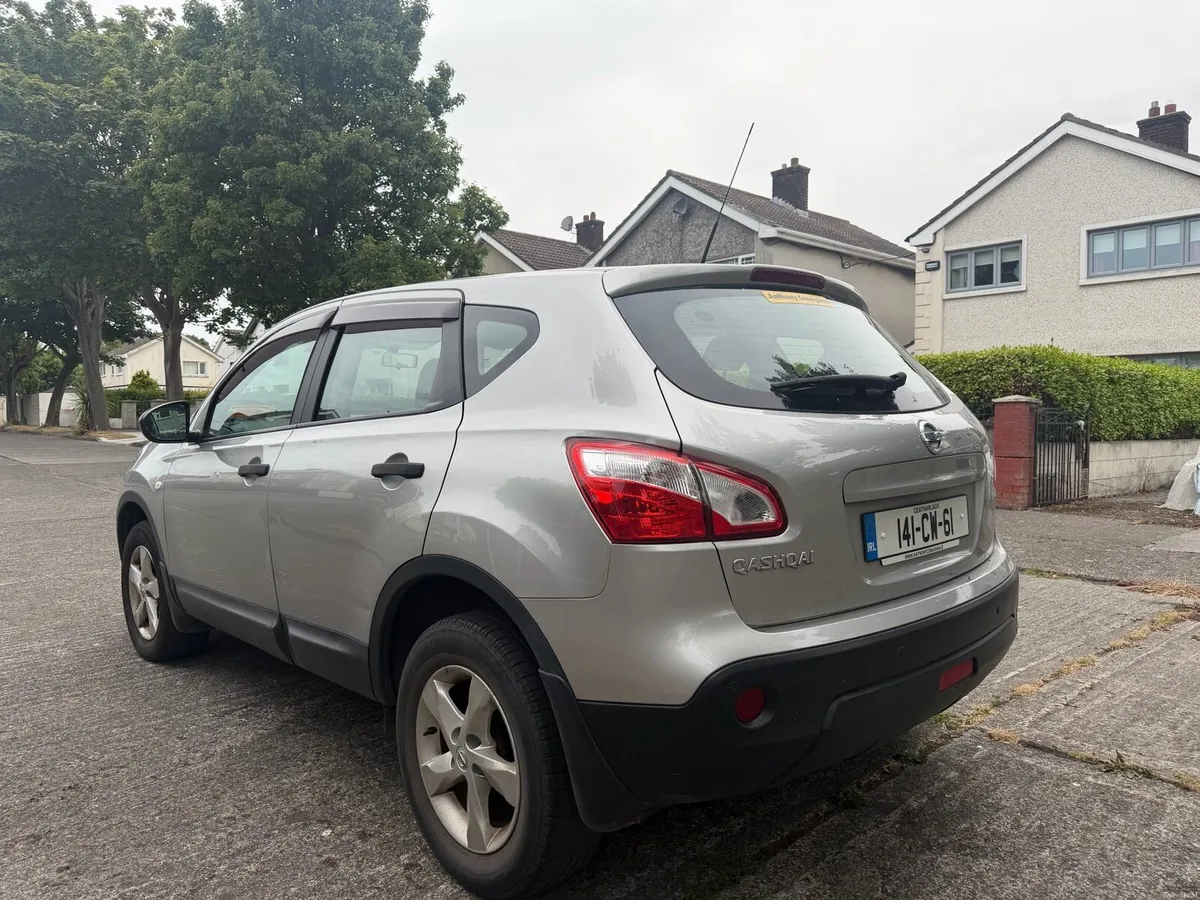 Automatic Nissan Qaskai 2014 very low mileage 98km - Image 5