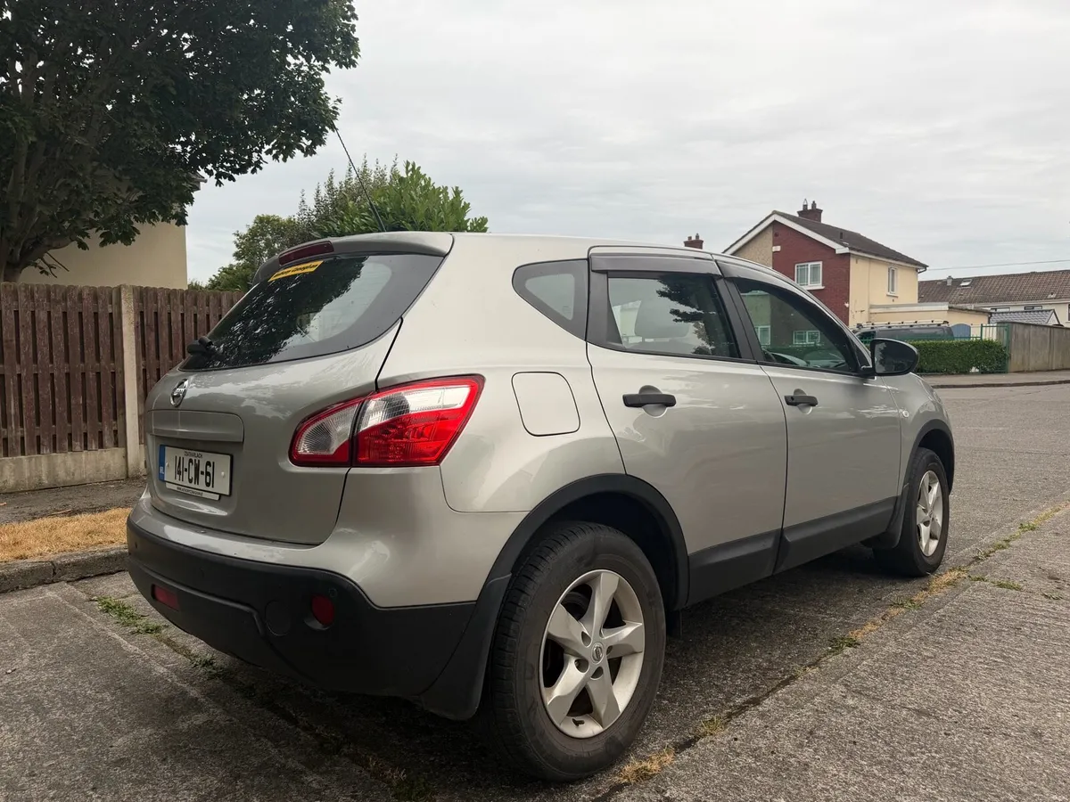Automatic Nissan Qaskai 2014 very low mileage 98km - Image 4