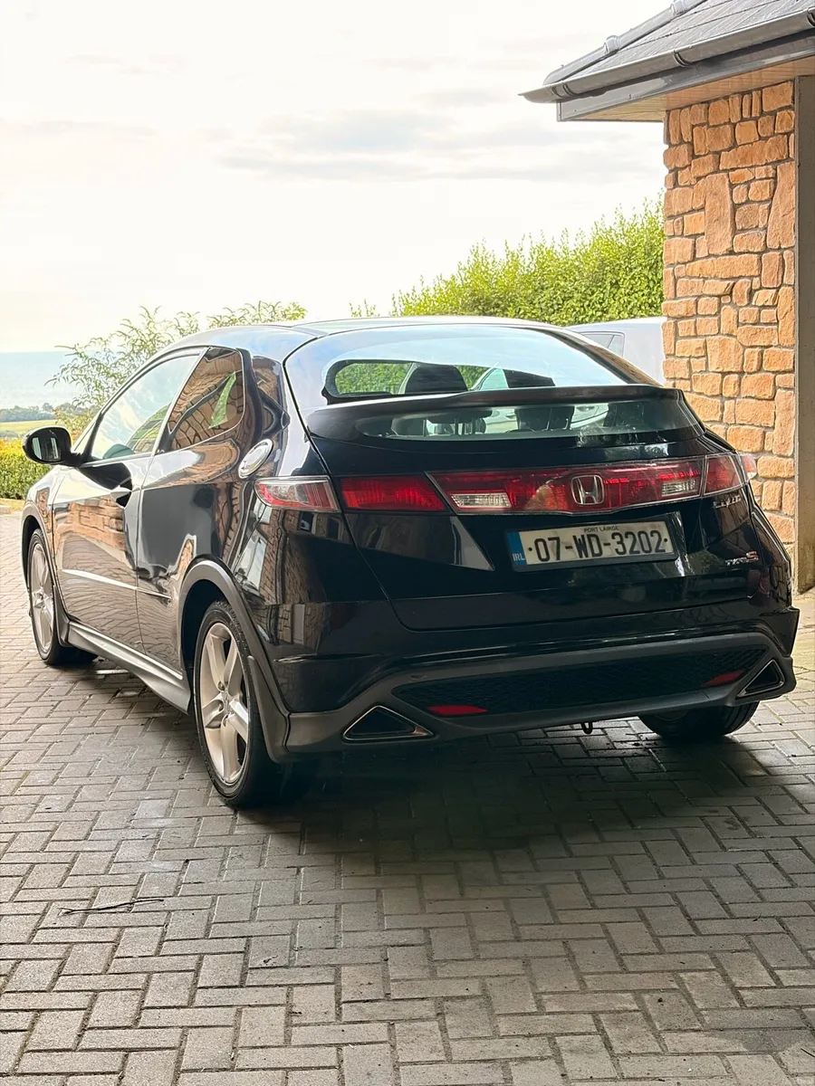 2007 Honda Civic Type S – 1.8 i-VTEC - Image 2