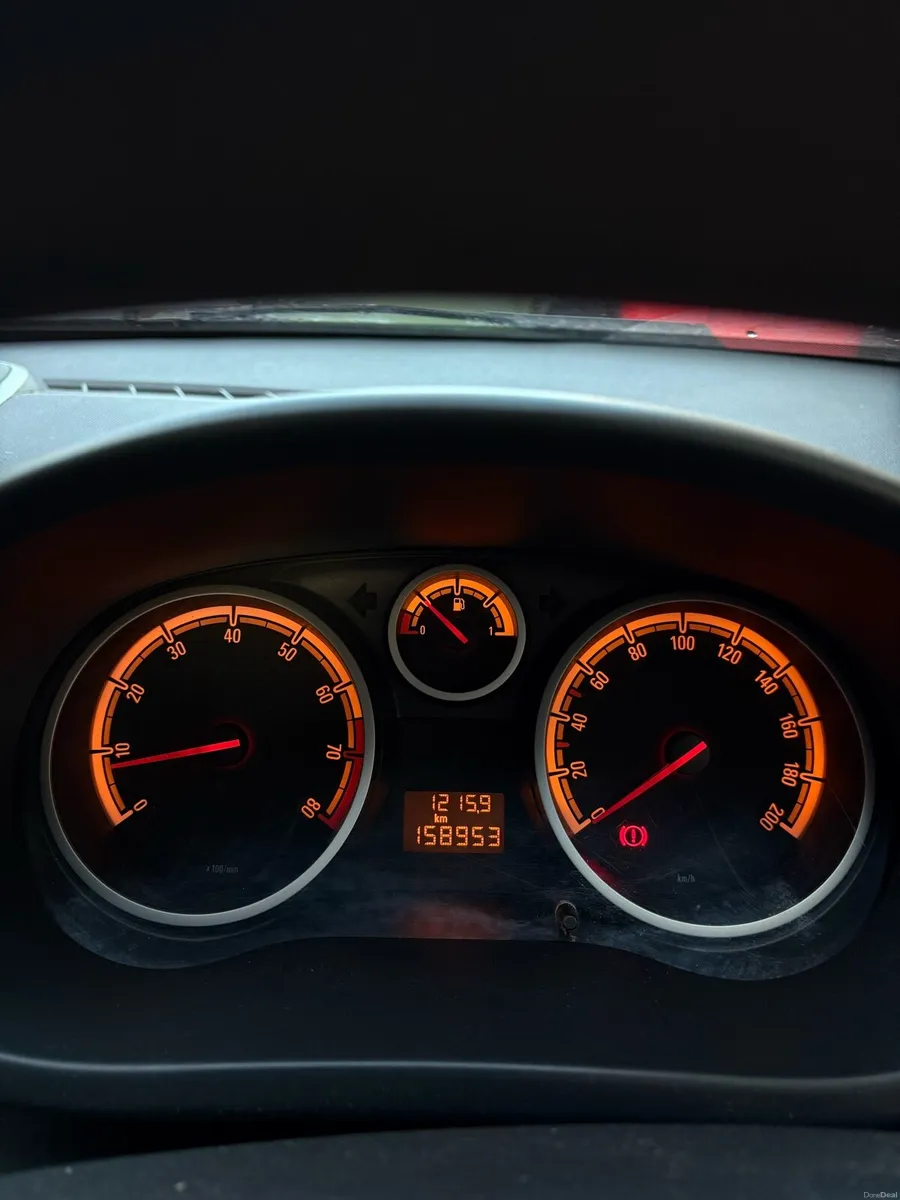 Opel corsa - Image 6