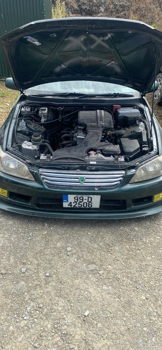 Is200 - Image 2