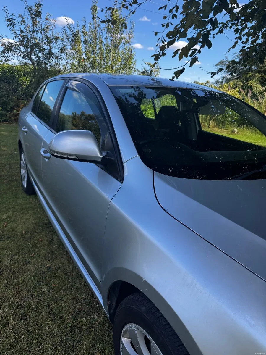 Skoda Superb - Image 1