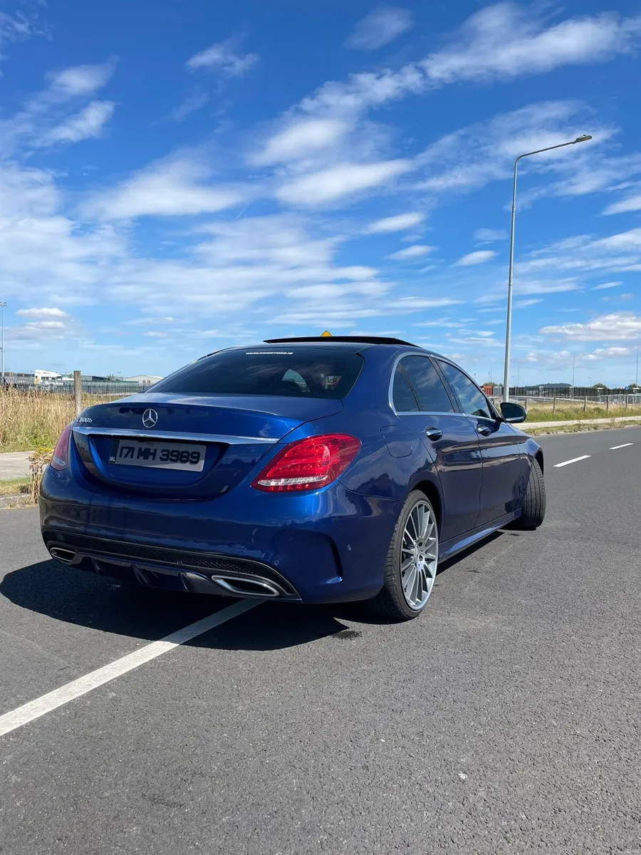 Mercedes C300h AMG Line Premium-240BHP-88,000 KM - Image 5