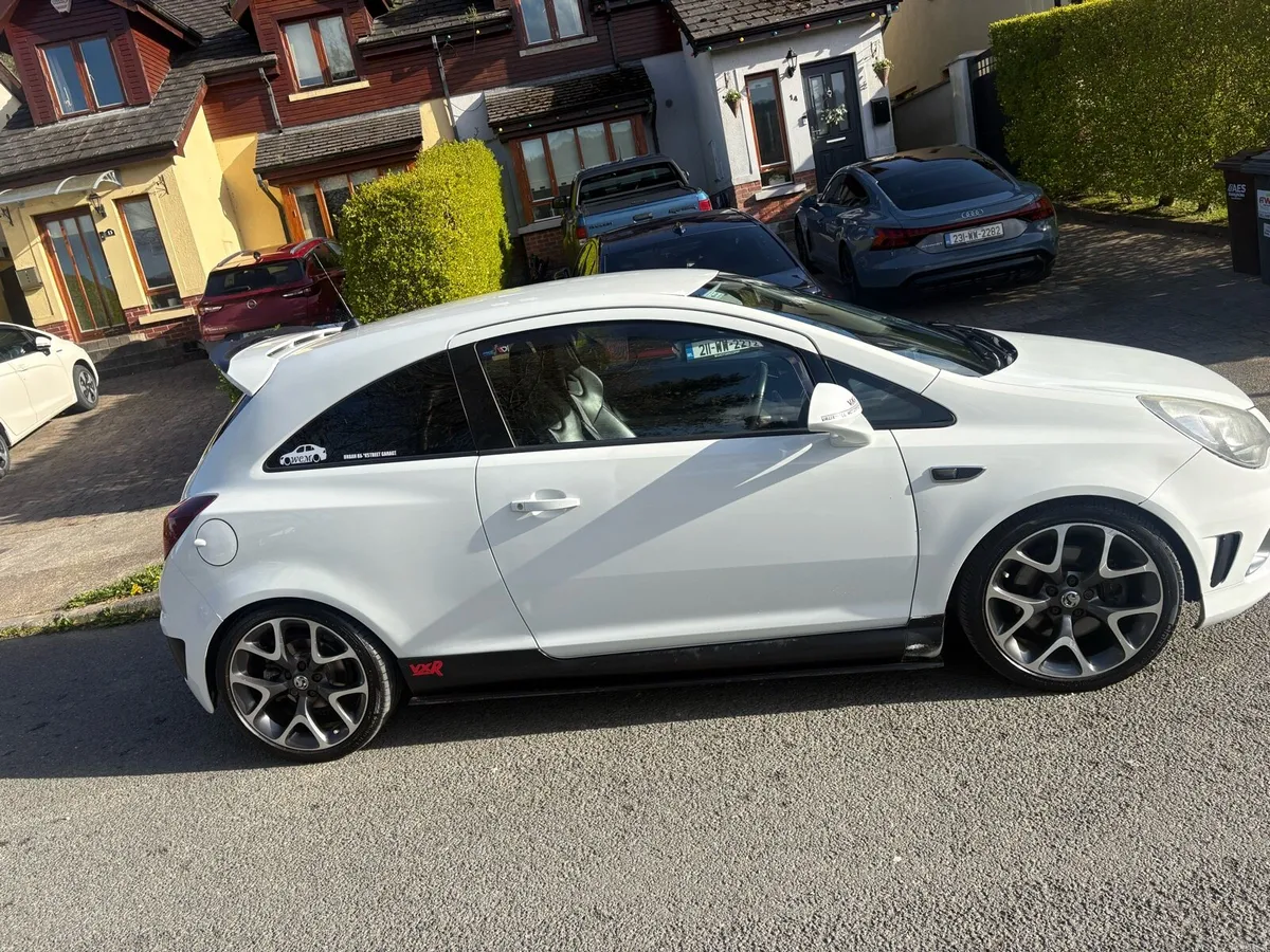 2013 Corsa VXr - Image 4