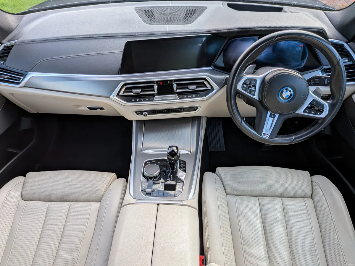 BMW X5 45e M Sport Plug-In Hybrid | Massive Spec - Image 5