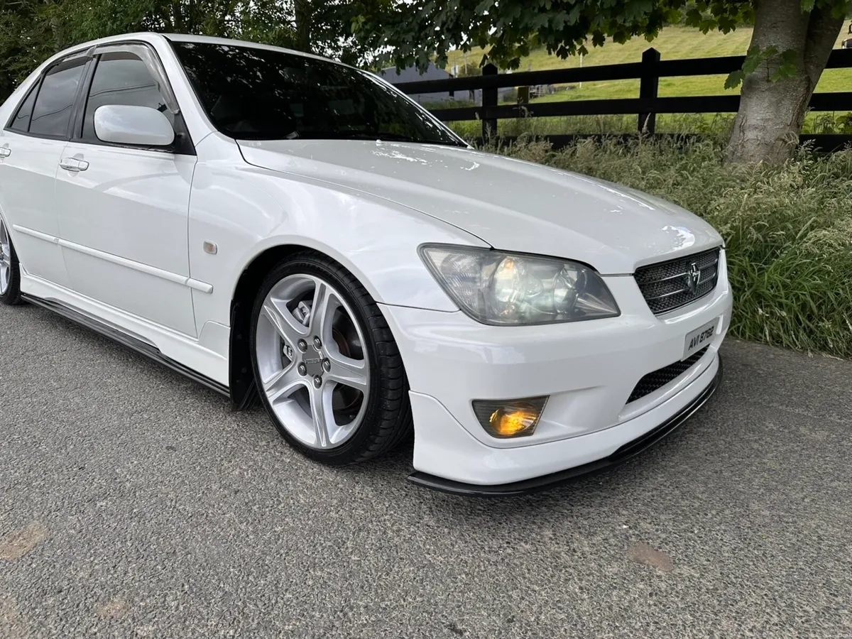 2003 pearl white altezza - Image 3