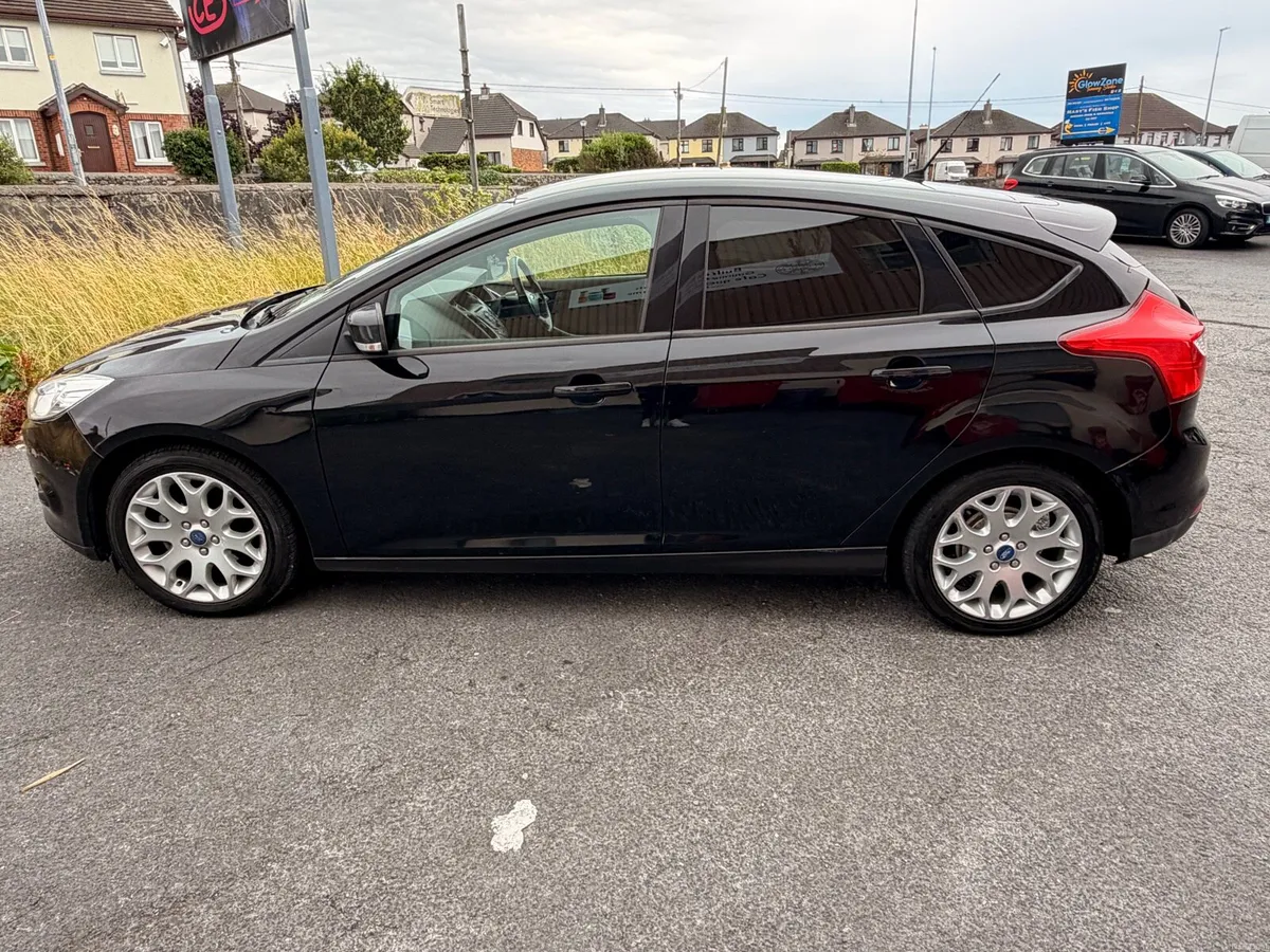 Ford focus - Image 4