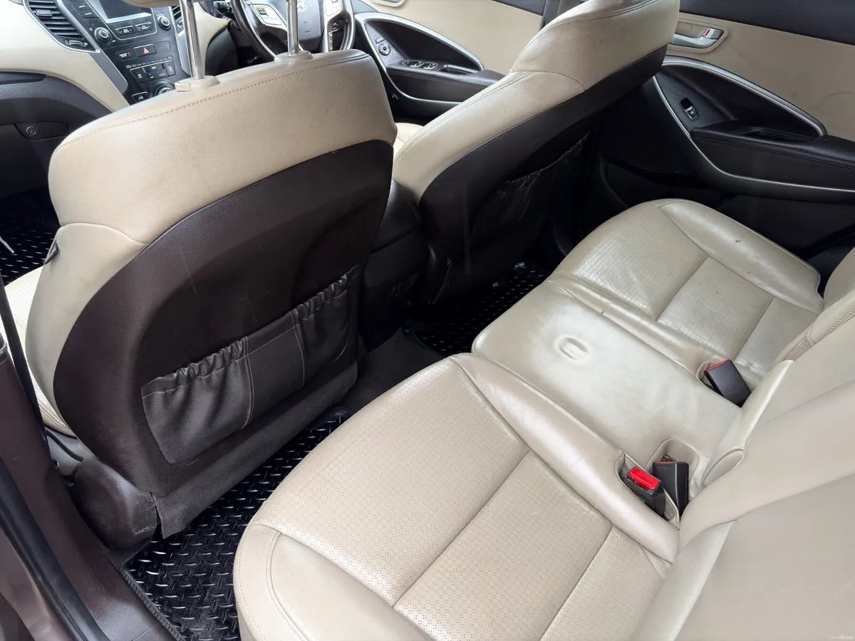 Hyundai Santa Fe 2013 2.2 CRDi new nct 6/27 - Image 5