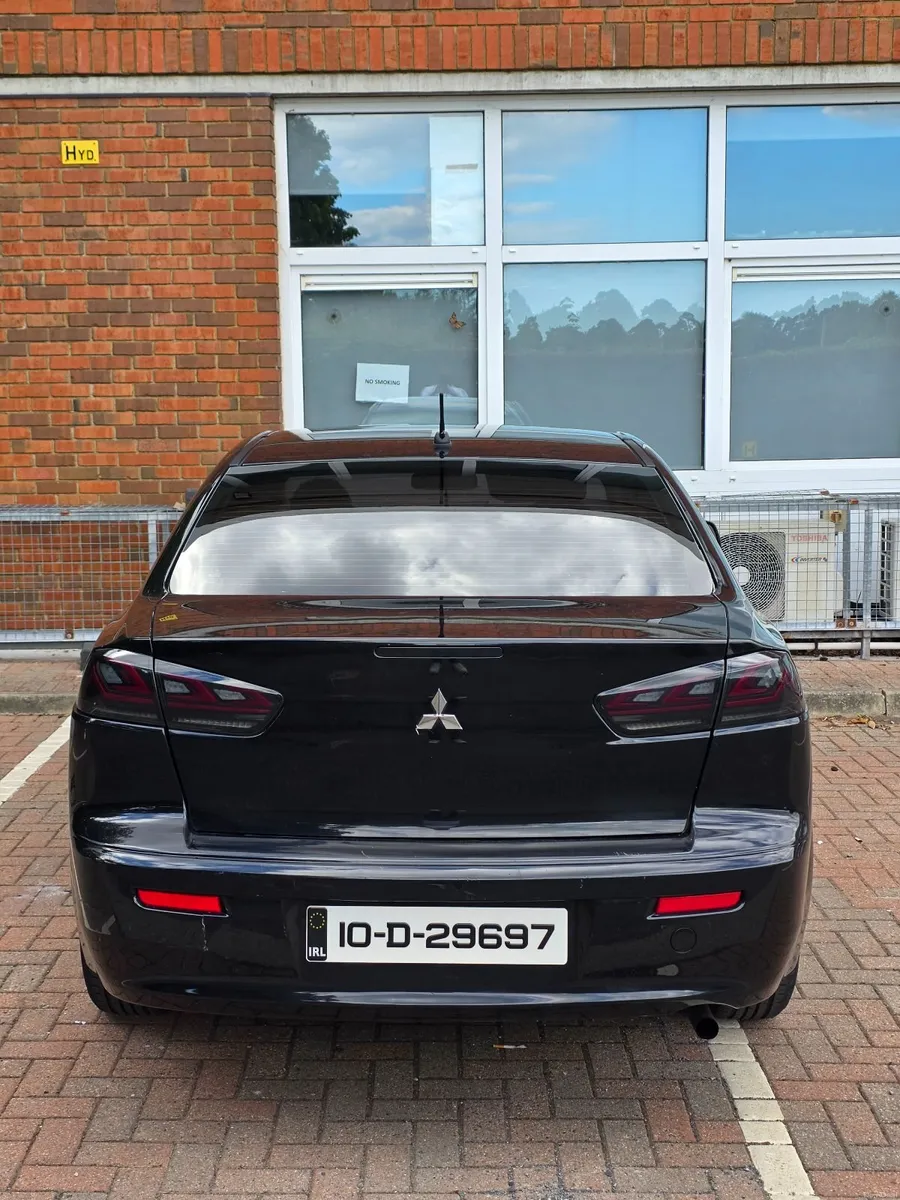 Mitsubishi Lancer 2010 - Image 1