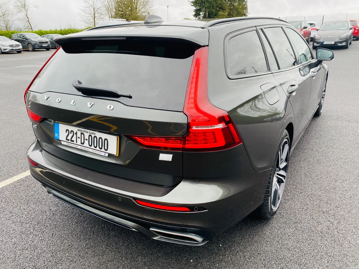 VOLVO V60 R-DESIGN AWD ESTATE T6 HYBRID 2022 (221) - Image 5