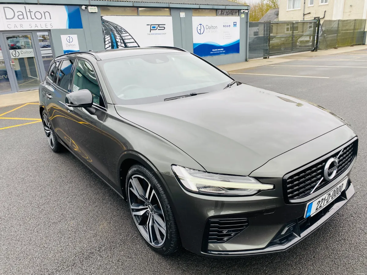 VOLVO V60 R-DESIGN AWD ESTATE T6 HYBRID 2022 (221) - Image 3