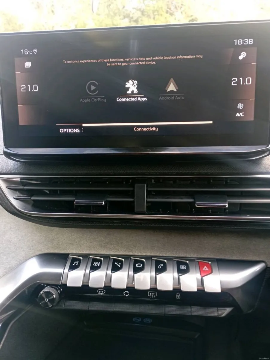 Peugeot 3008 - Image 6