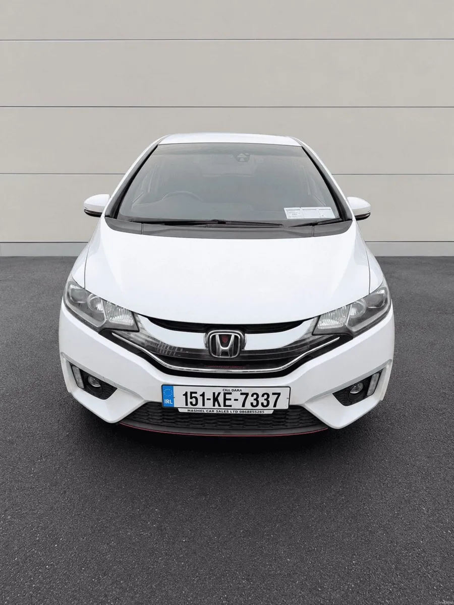Stunning Honda Fit S Spec Hybrid Auto Cruise Cont - Image 1