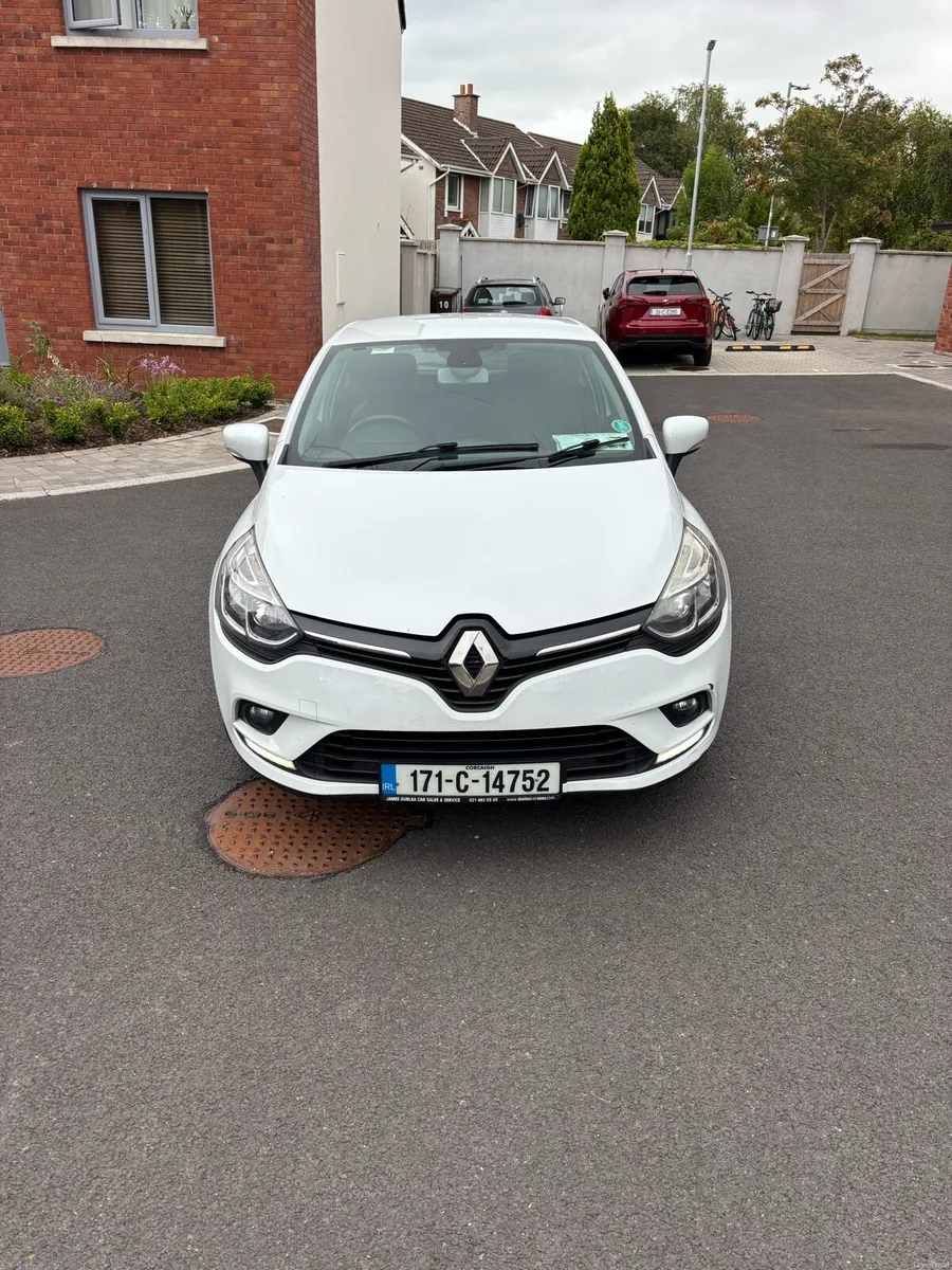 Renault Clio 2017 - Image 2