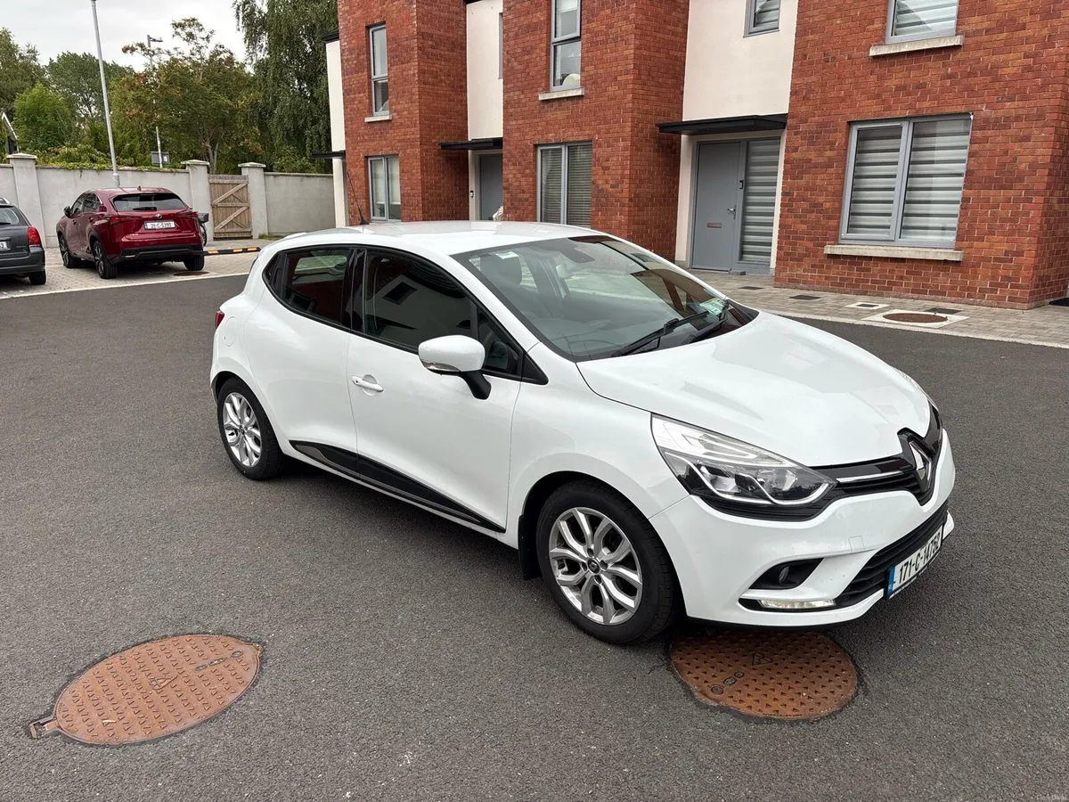 Renault Clio 2017 - Image 4