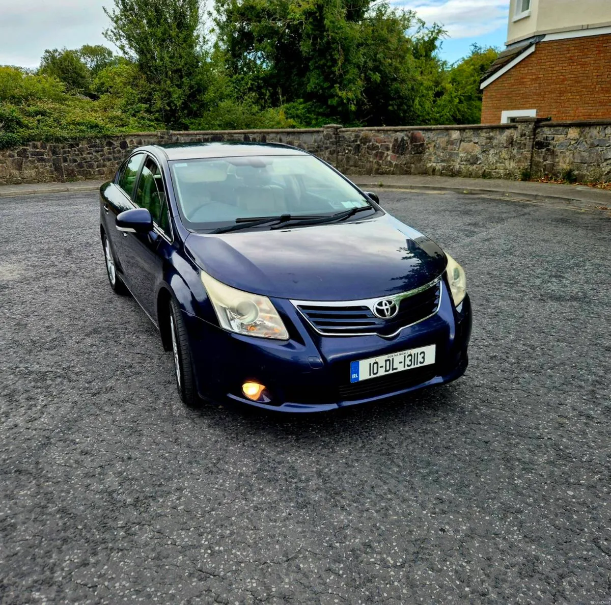 2010 TOYOTA AVENSIS (HIGH SPEC) - Image 3