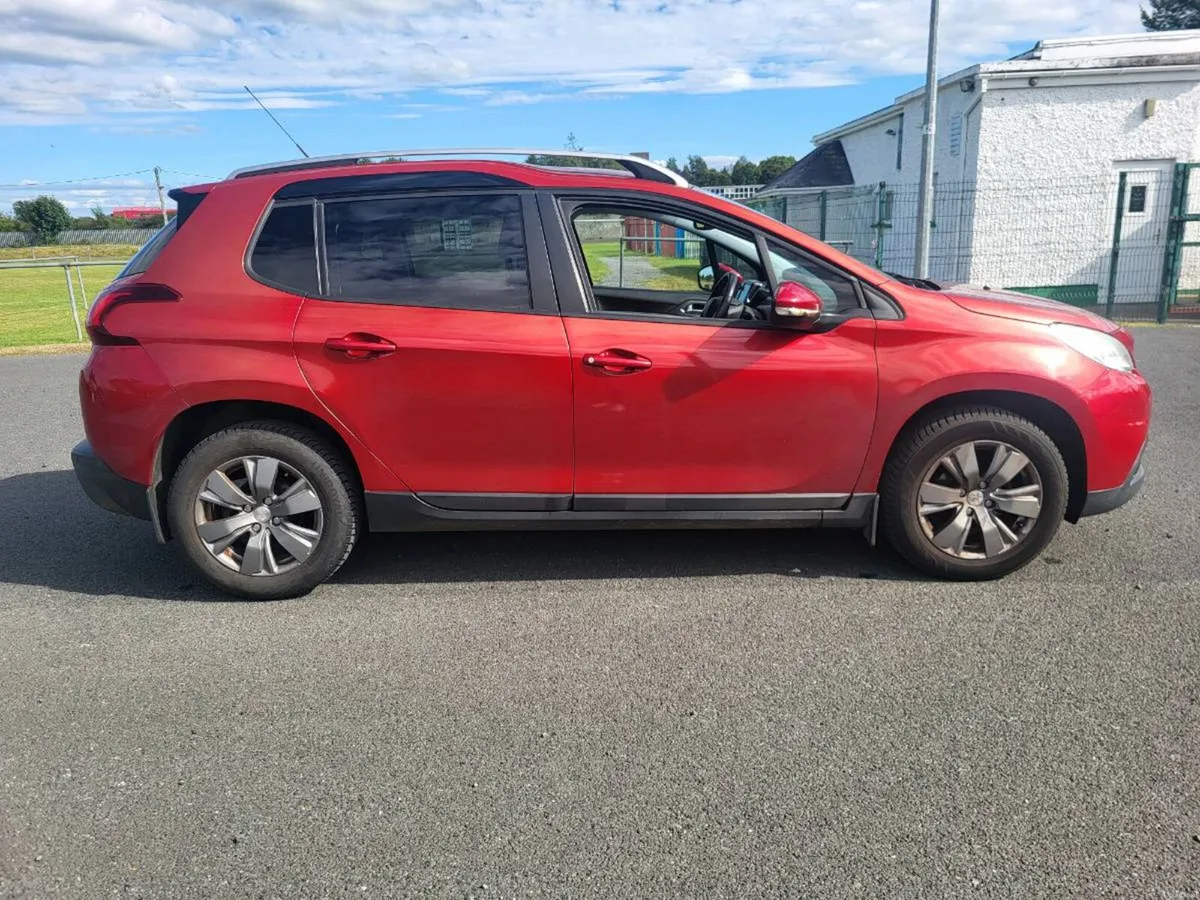 2017 Peugeot 2008 diesel/ full service history✅️ - Image 3