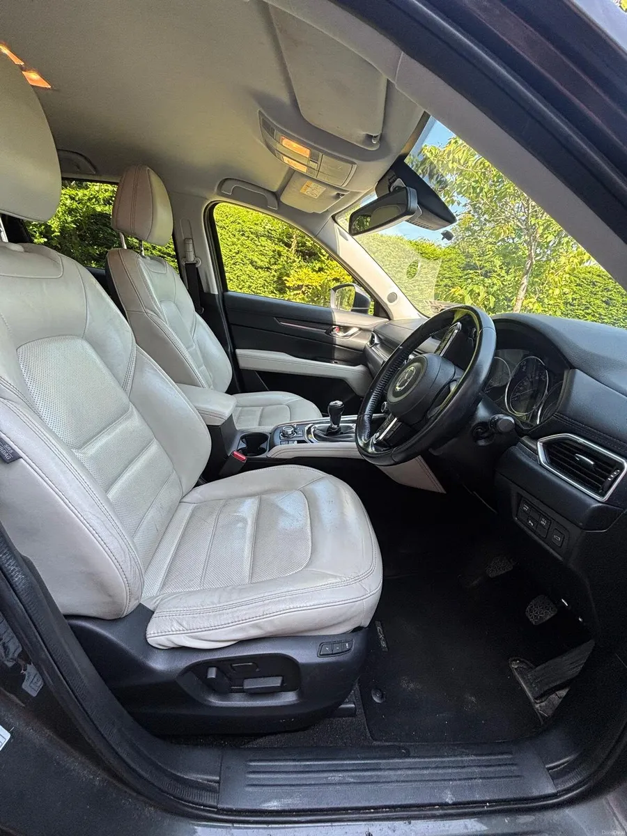 MAZDA CX5 PLATINUM - Image 3