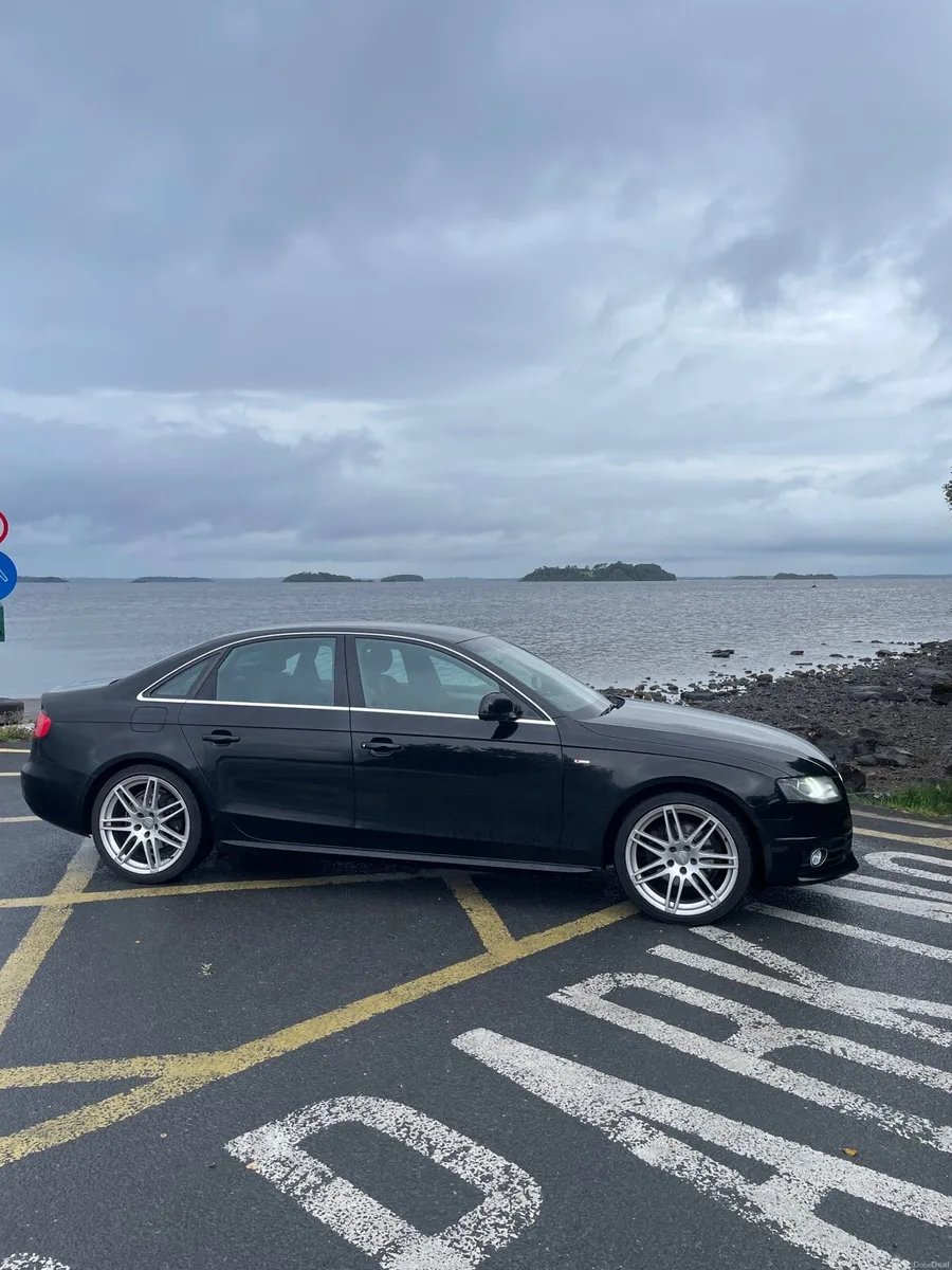 Audi A4 2.0 TDI S Line Special Edition - 2011 - Image 3