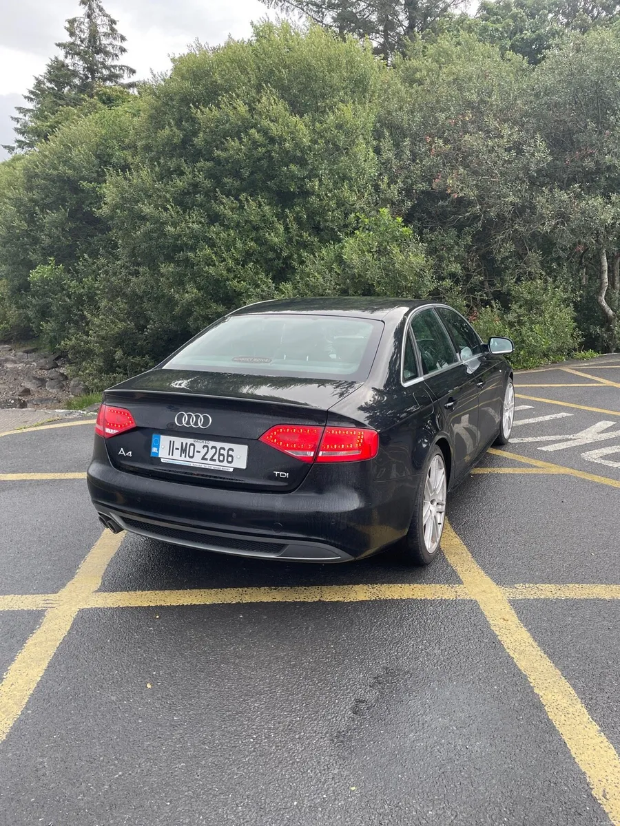 Audi A4 2.0 TDI S Line Special Edition - 2011 - Image 4