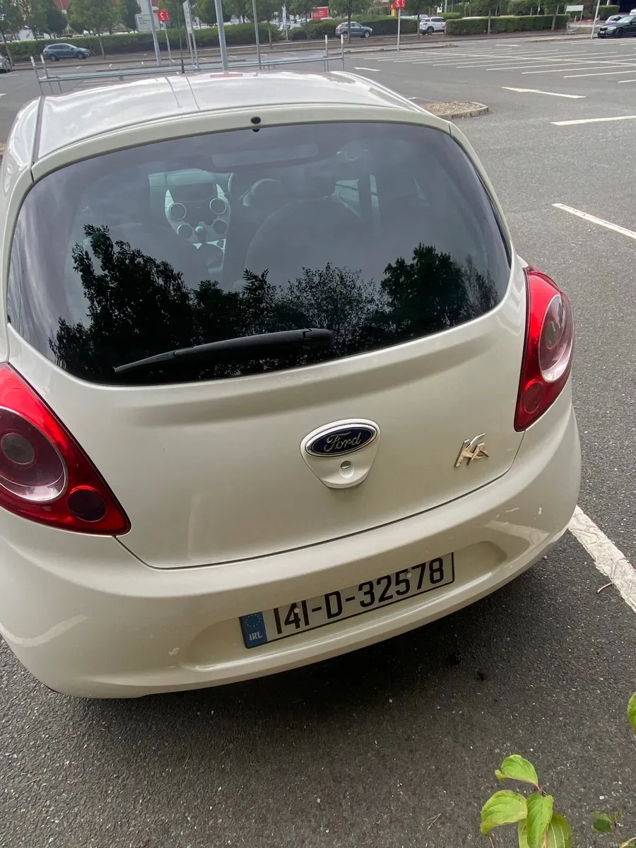Ford KA Zetec 2014 - Stunning Small Car ! - Image 2