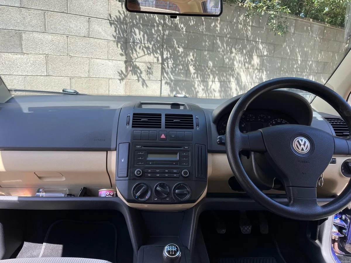 VW Polo 2009 - Image 2