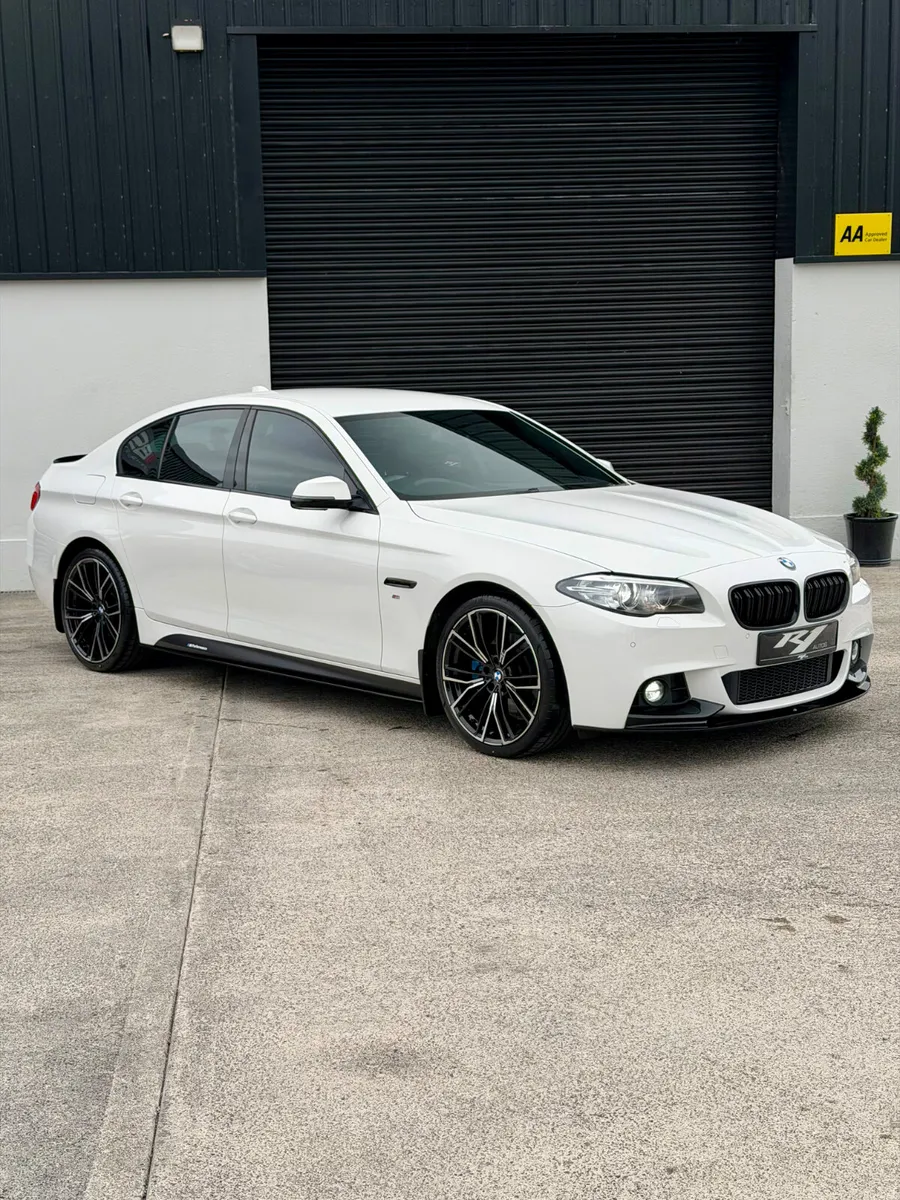 2016 BMW 520D AUTO MSPORT MPERFORMANCE - Image 6