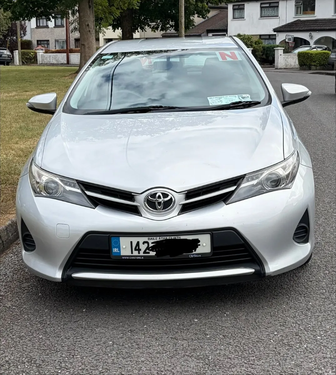 Toyota Auris 2014 - Image 4
