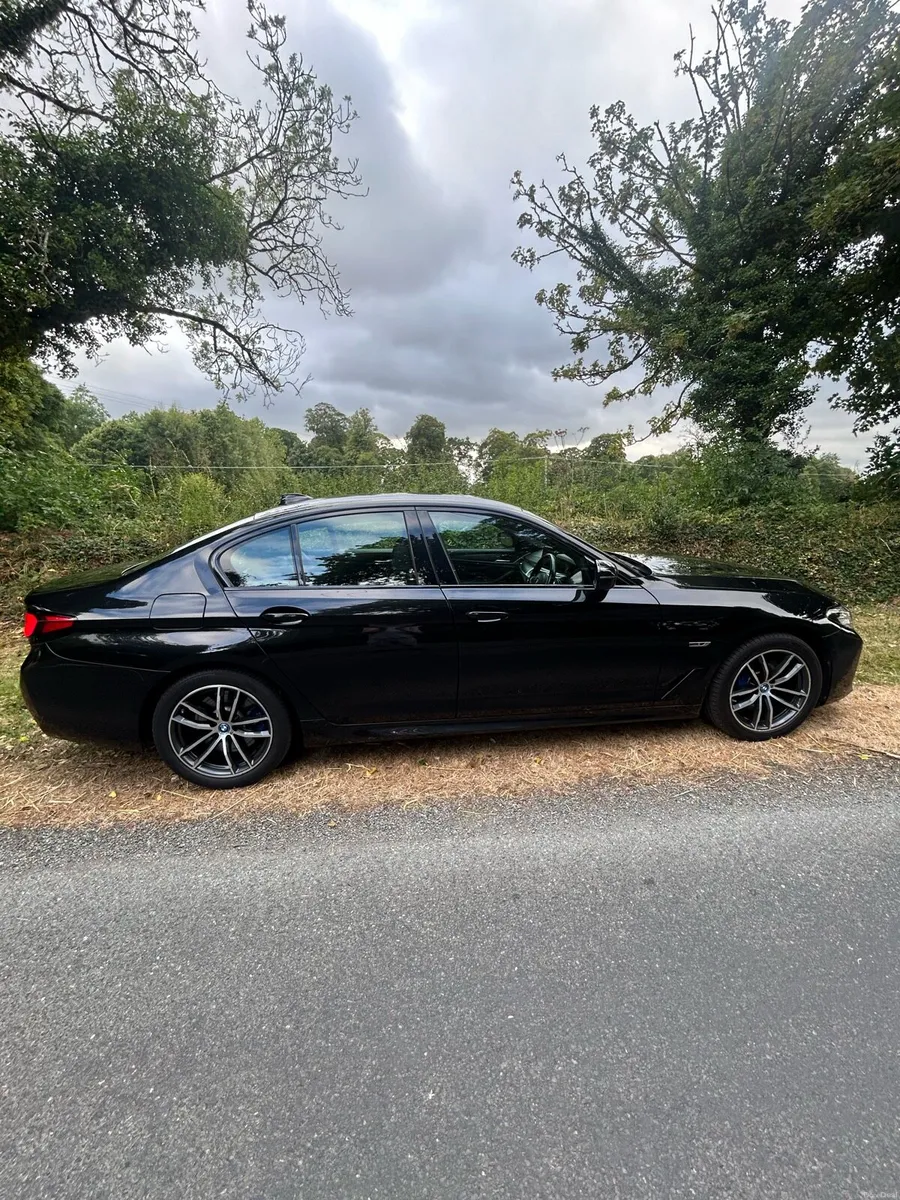 BMW 530e - Image 5