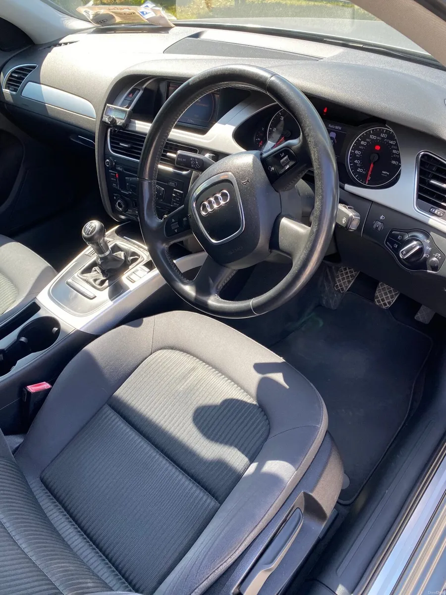 Audi A4 2008 - Image 6