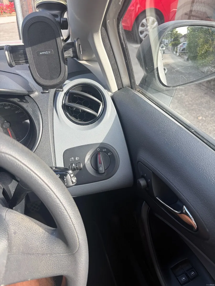 SEAT Ibiza 2014 - Image 5