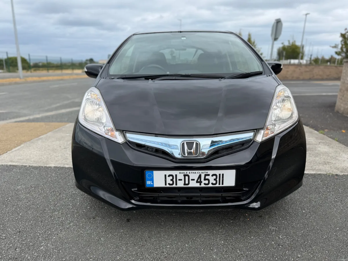 131 Honda Fit 1.3 Petrol Hybrid Fresh Import , NCT - Image 2