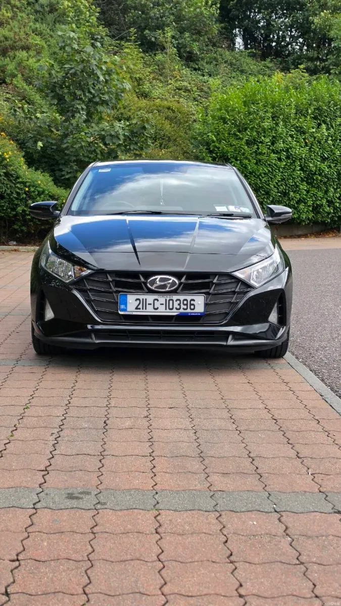 Hyundai i20 Deluxe Plus **Low Mileage** - Image 2