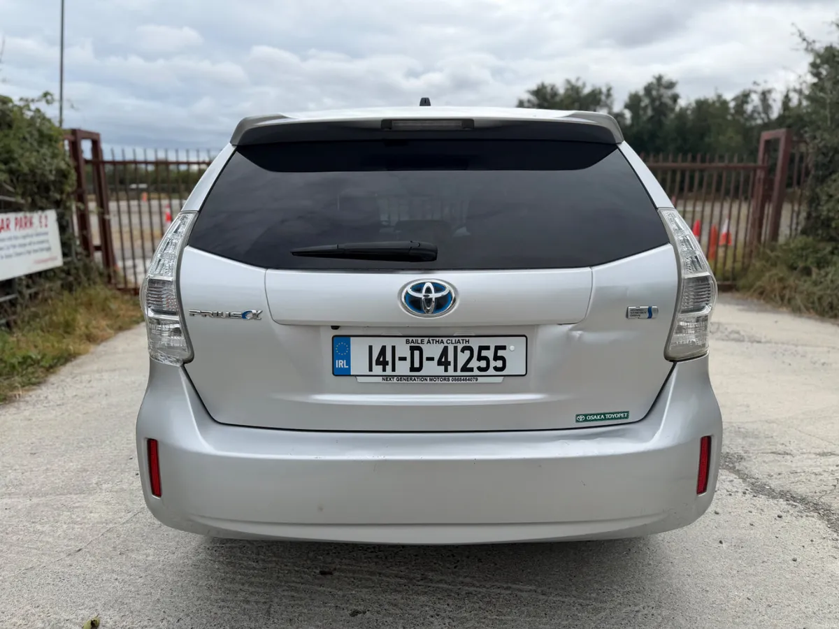 141 Toyota Prius Alpha 1.8 Petrol Hybrid New NCT - Image 6