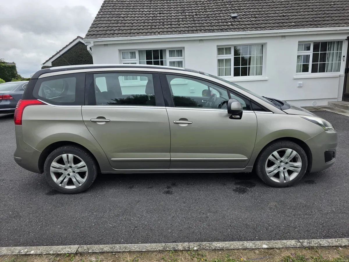 PEUGEOT 5008 1.6HDI..7 SEATS..(READ ADD) - Image 2