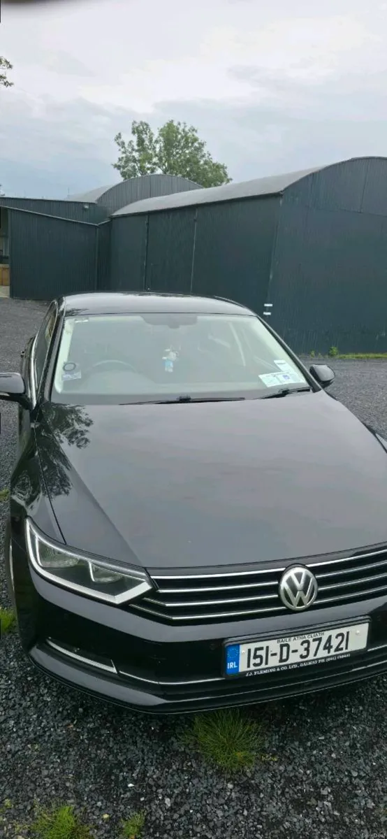 Volswagen Passat 2.0L Bluemotion - Image 1
