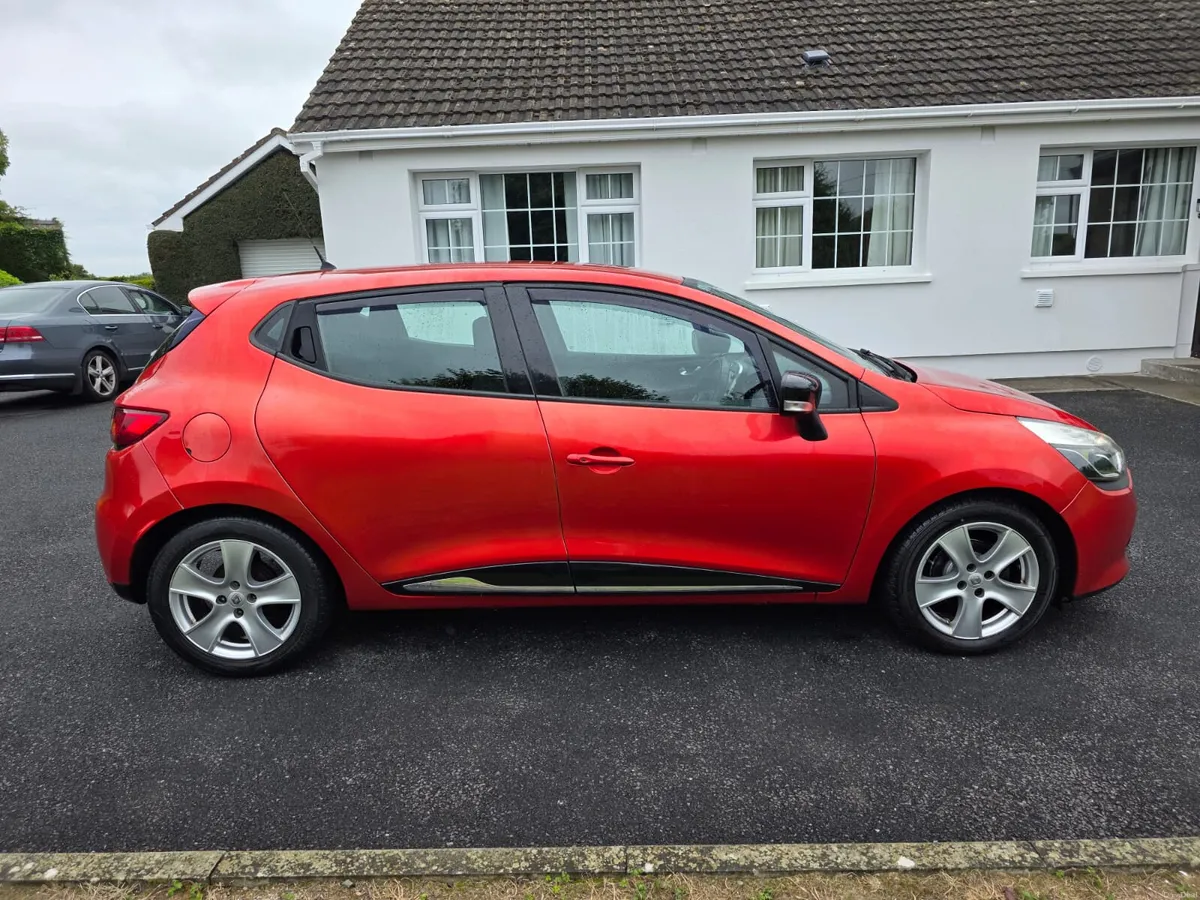 RENAULT CLIO 1.5 DCI DYNAMIQUE NAV..LOW MILES - Image 2