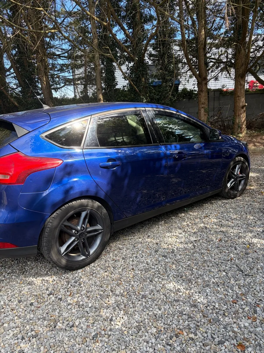 Ford Focus 2015 - Image 6