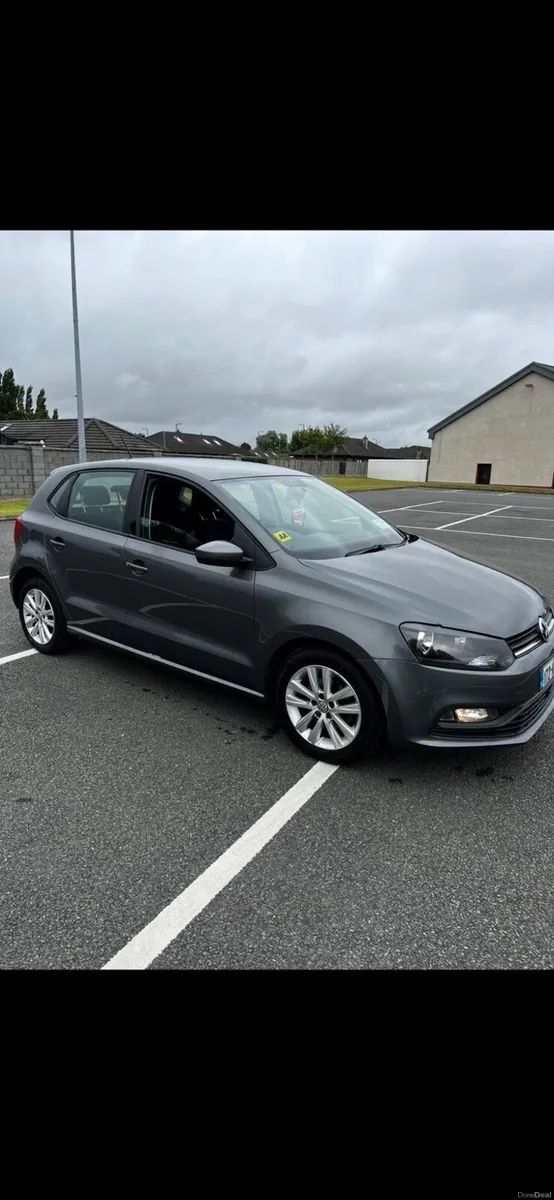 Volkswagen Polo 2017 - Image 2
