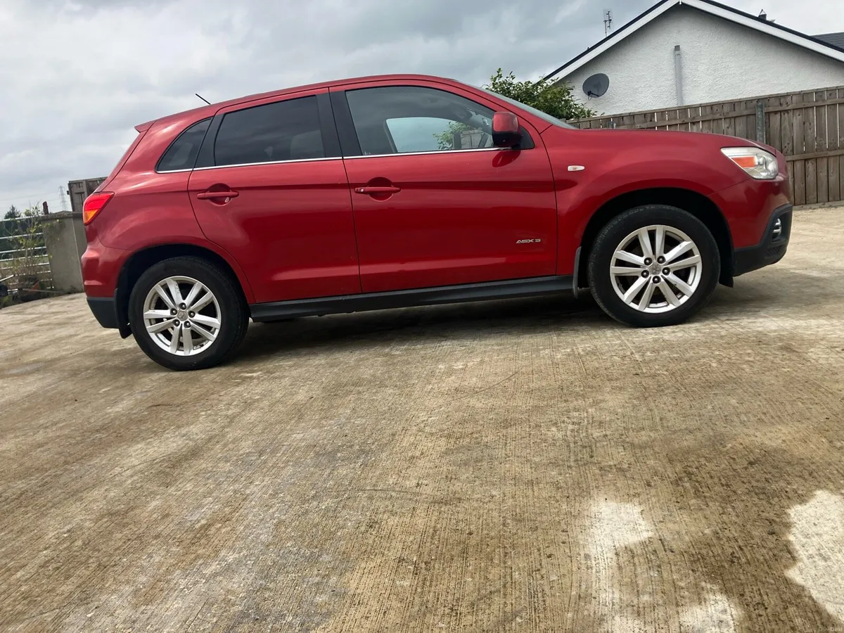 Mitsubishi ASX - Image 6