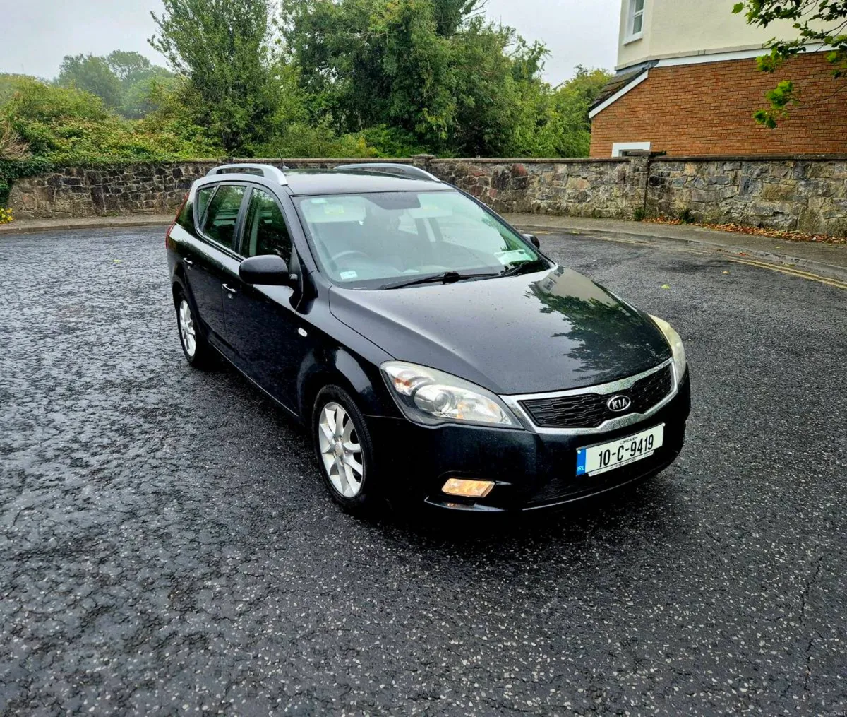 2010 KIA CEED - Image 1