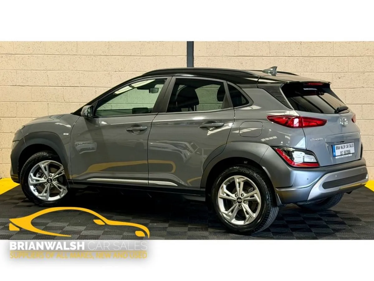 Hyundai KONA KAUAI EXECUTIVE MILD HYBRID 5DR DIESE - Image 2