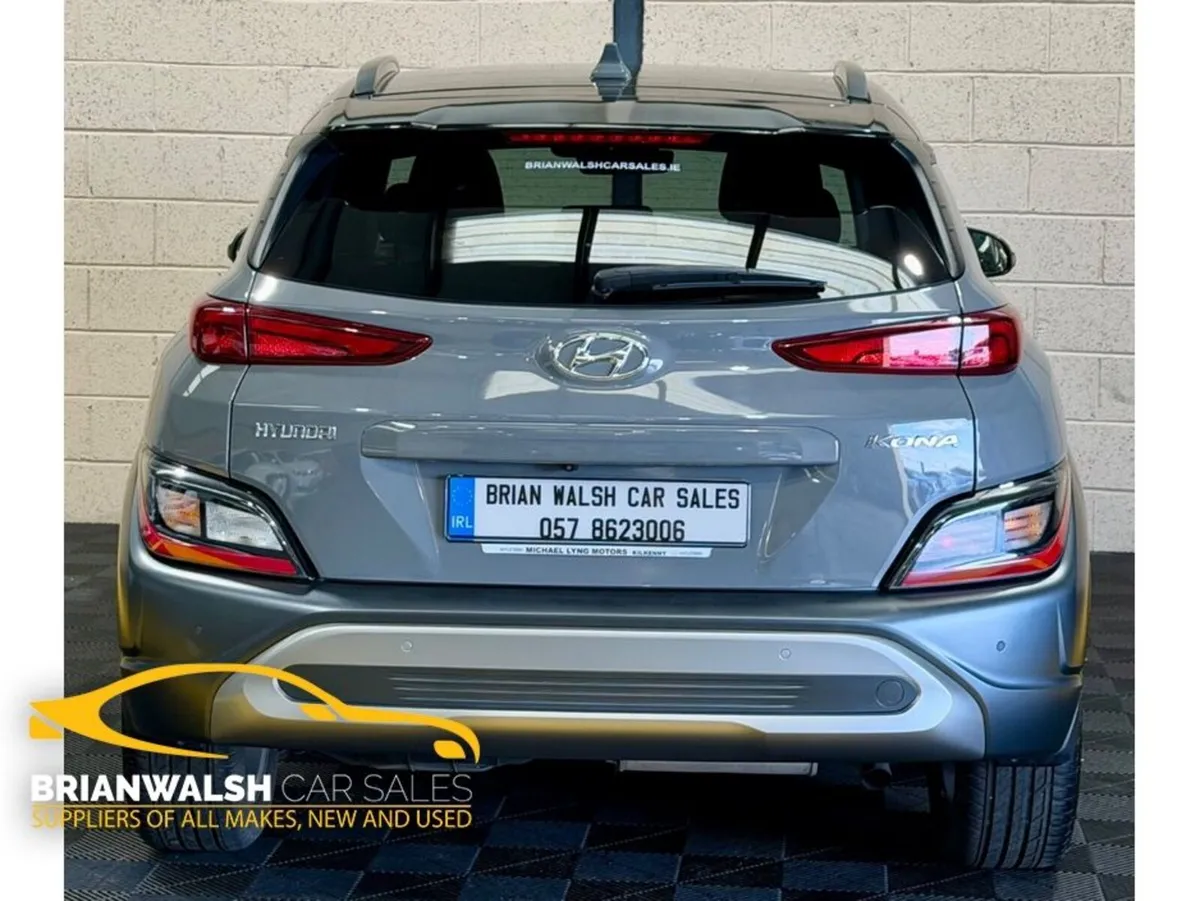Hyundai KONA KAUAI EXECUTIVE MILD HYBRID 5DR DIESE - Image 3