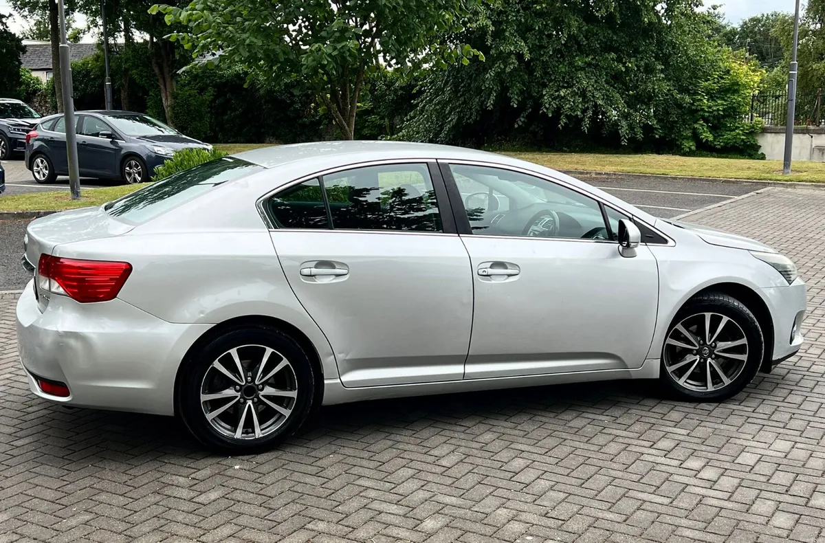 Toyota Avensis 2013 2.0 D4D new nct 7/27 tax 7/26 - Image 6
