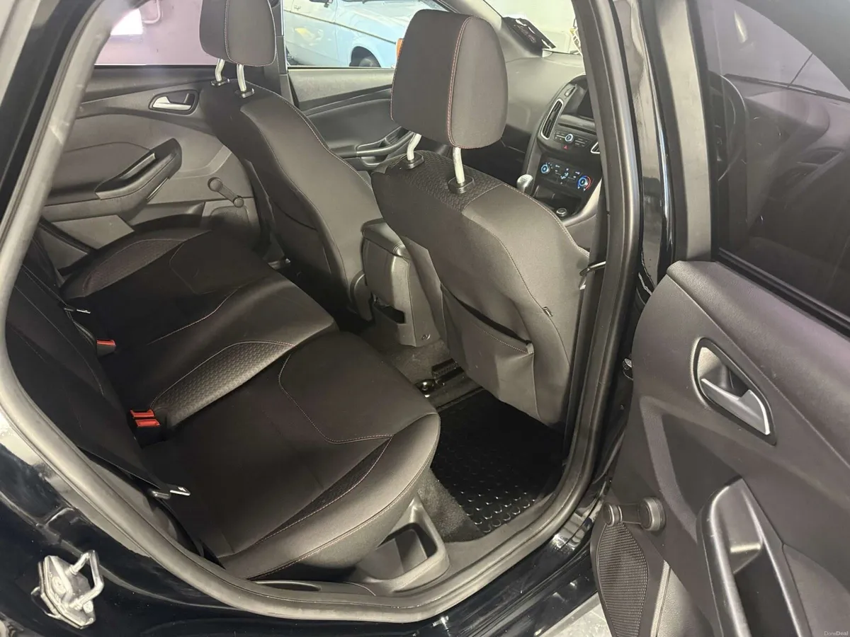 2017 Ford focus St line - Image 6